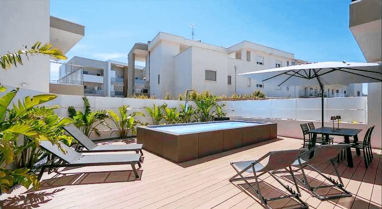 Rental apartment with pool — photo 3
