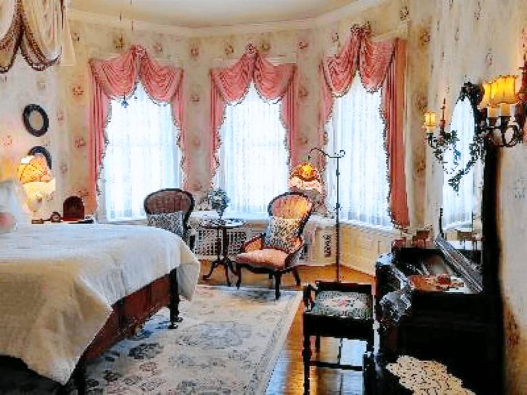 Bed and breakfast  Winona