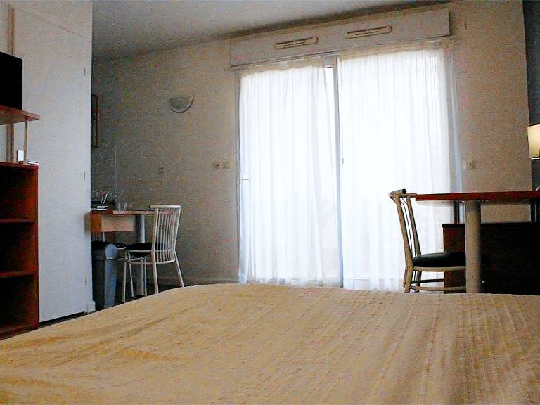 Studio with pool | Pets allowed — photo 5