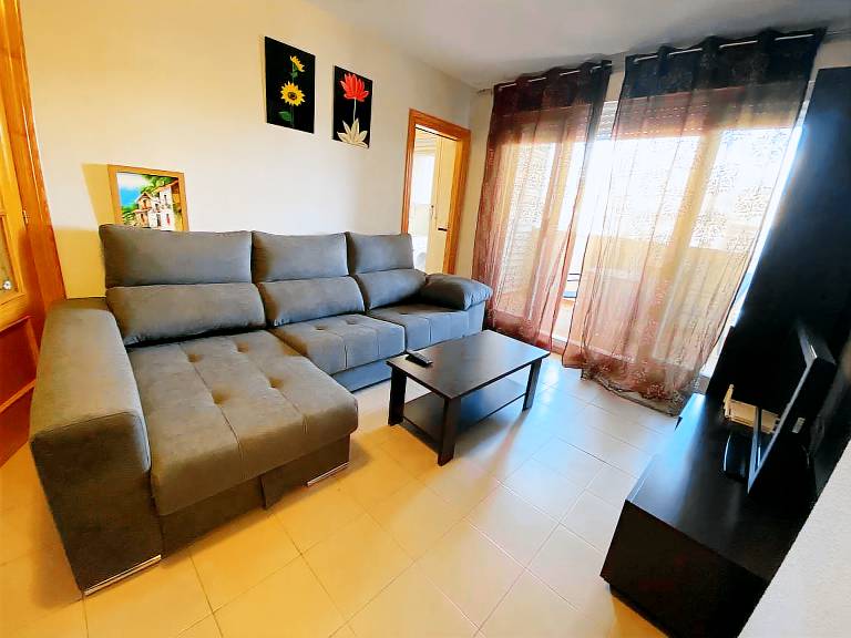 Holiday apartment with patio, yard & pool — photo 2