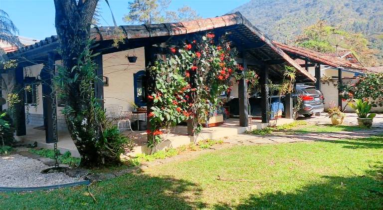 Vacation home with jacuzzi in Ubatuba