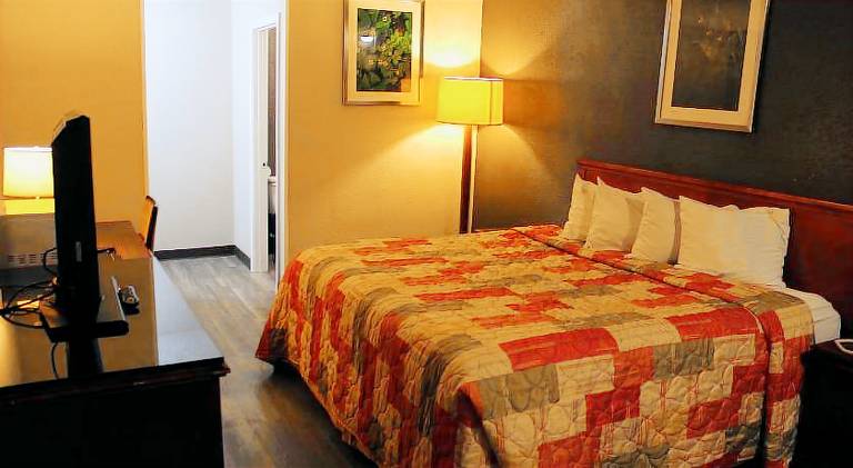 Regency Inn in Rolla, MO