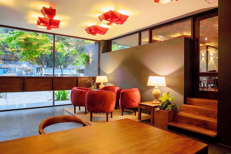 Lake Avenue Hotel Kandy