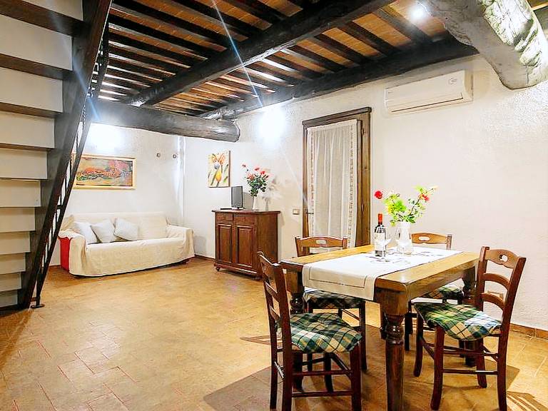 Family-oriented apartment with pool & barbecue | Garden view | Dogs allowed — photo 4