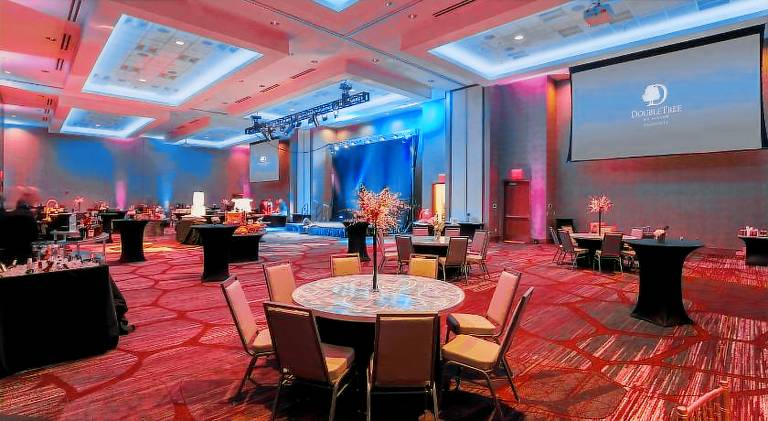 DoubleTree by Hilton Evansville — photo 5