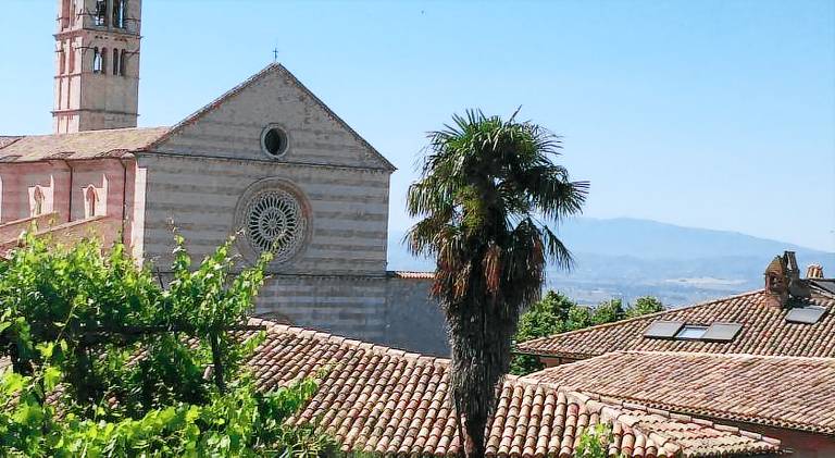Rental apartment with 2 rooms for 4 persons in Assisi