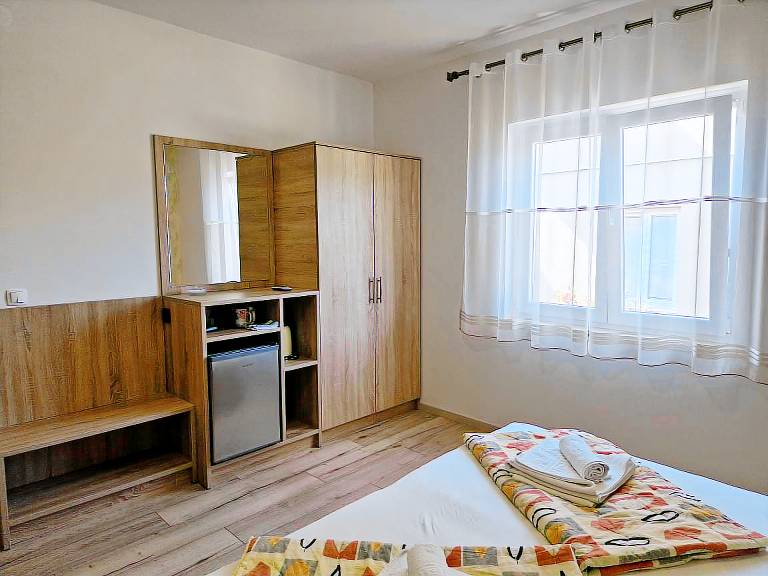 Lovely private room | Garden view | Next to the beach | Dogs allowed — photo 4