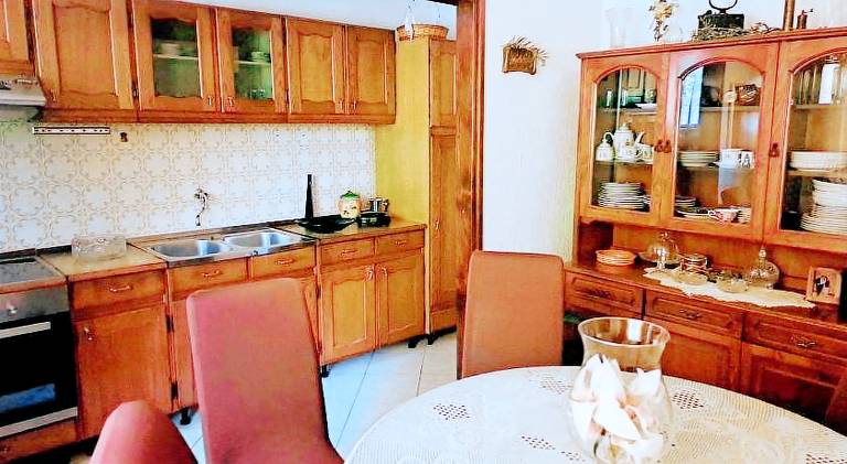Apartment with 1 room for 5 persons — photo 3