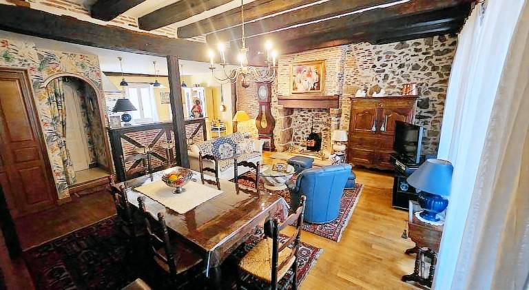 Vacation home with 2 rooms for 4 persons in Gaillard