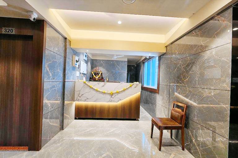 Hotel Yatri Inn