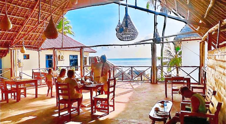 Zanzibar beach escape 1&2 — photo 4