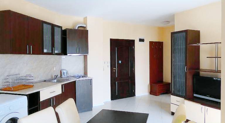 Serviced apartment with pool & yard | Next to the beach | Dogs allowed — photo 4