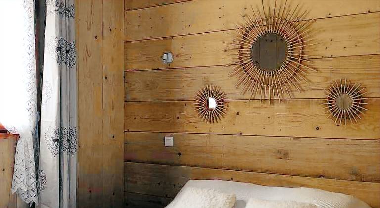 Chalet with 1 room for 6 persons in Vierzon