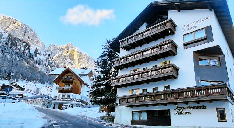 Apartment mit Hotelservice Corvara