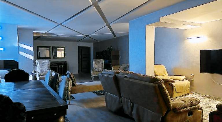 Trio villa with falls in compound فلا بحديقة كبيره وشلالات صناعية — photo 2