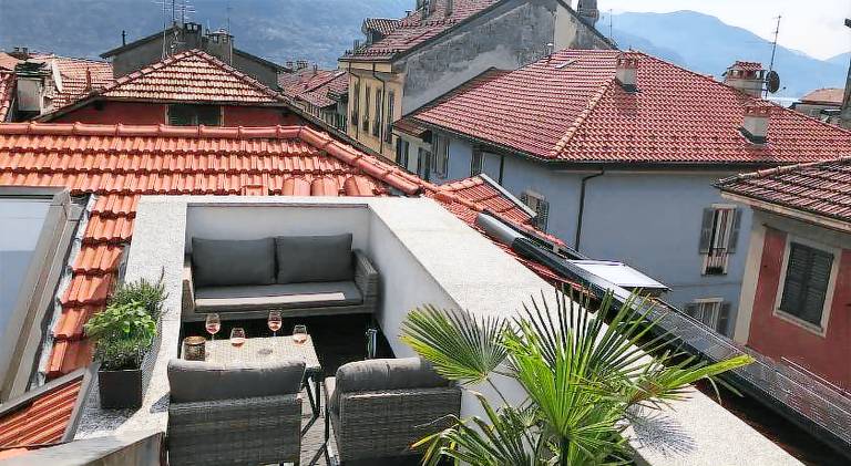 Holiday apartment with 2 rooms for 6 persons in Cannobio