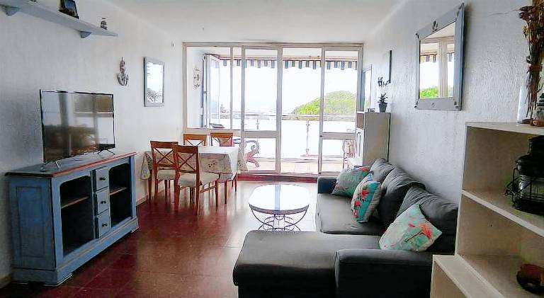 Beautiful holiday apartment with terrace, private pool & yard | Next to the beach | Pets are welcome — photo 2