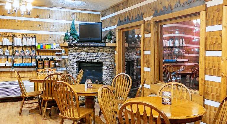 Timbers Lodge Hotel — photo 4