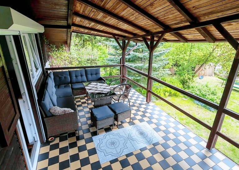 House with barbeque & yard | Water view — photo 3