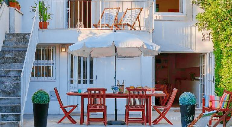 Casa São Félix da Marinha