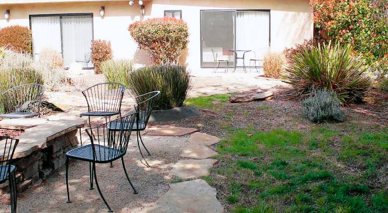 Cambria Palms Motel — photo 4
