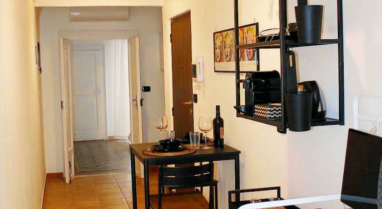 Rental apartment with 1 room for 2 persons — photo 2