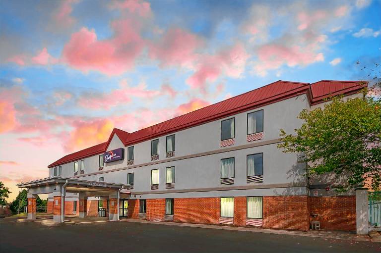Sleep Inn Franklin - Cool Springs — photo 2