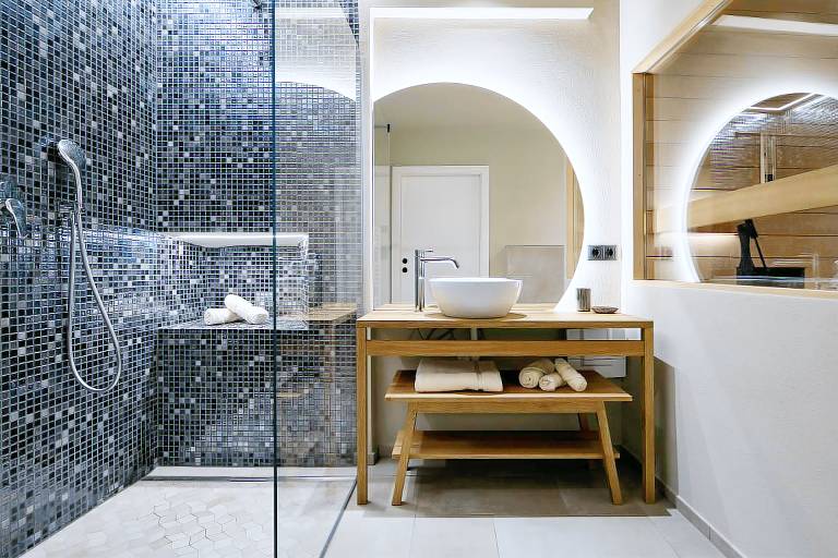 Truma Swing Apartment 54 with Sauna & Balcony — photo 4