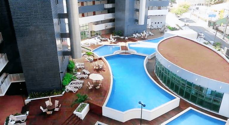 Holiday apartment with jacuzzi & pool in Fortaleza
