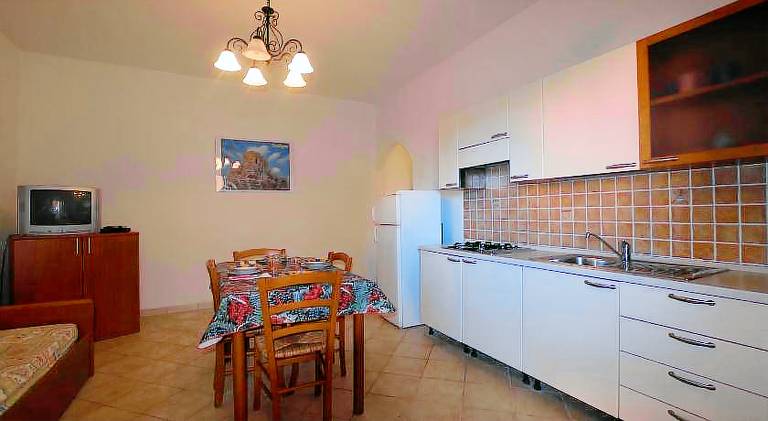 Rental apartment with garden & private pool | Next to the beach | Pets are welcome — photo 4
