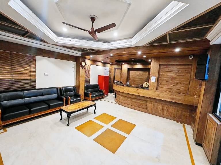 HOTEL MERILIN
