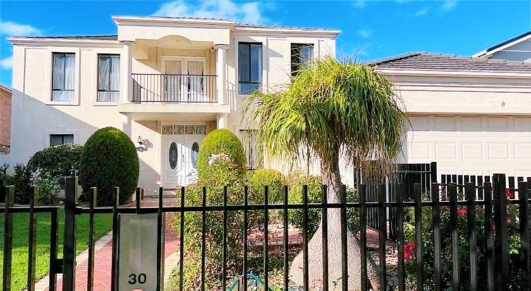 Bed and breakfast Taylors Lakes