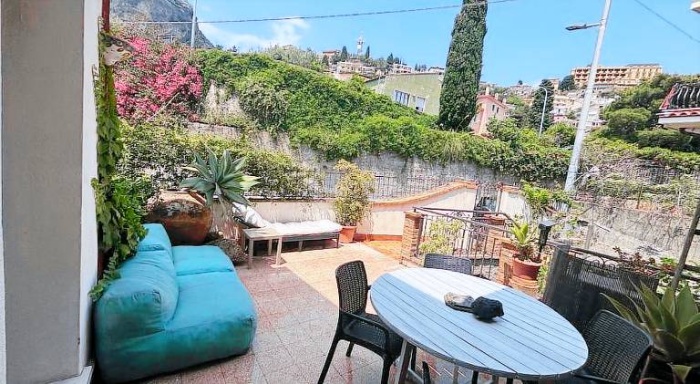 Apartment with 2 rooms for 4 persons — photo 4