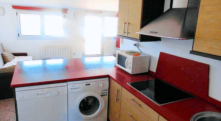 Apartment with patio | Suitable for remote work — photo 2