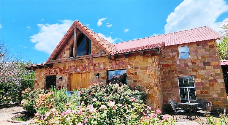 Mendelbaum Winery Loft West — photo 4