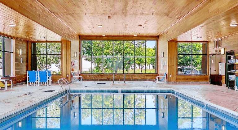Baymont by Wyndham La Crosse/Onalaska — photo 2