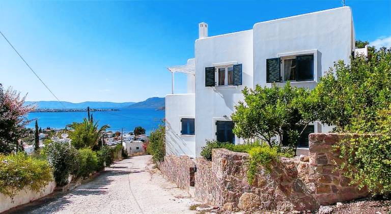 Villa Euphoria Studio in Aegina, A' Marathonas Bay — photo 4