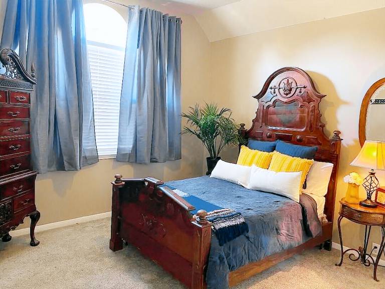Bed and breakfast  Eagle Springs