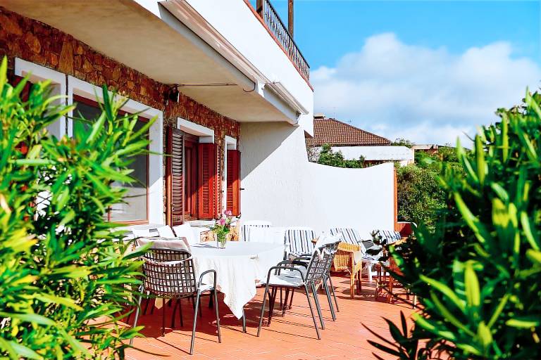 Villa with fast internet, terrace & barbecue | Sea view — photo 3
