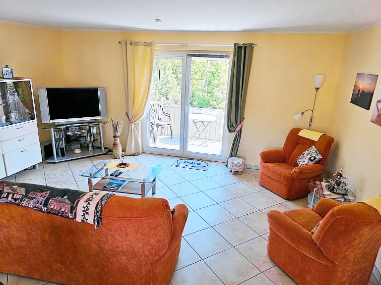 große 3-Zimmer-Ferienwohnung über 2 Etagen mit 2 Schlafzimmern in Graal Mueritz