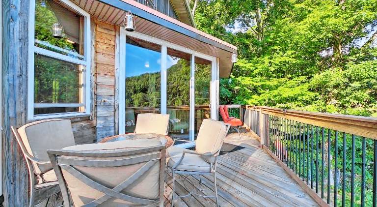 Tenn River Cabin with Hot Tub - 10 Mi to Chattanooga — photo 4