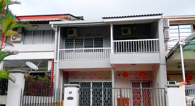 279 m&sup2; Ferienhaus