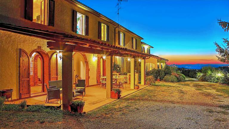 Villa with garden, patio & private pool — photo 5