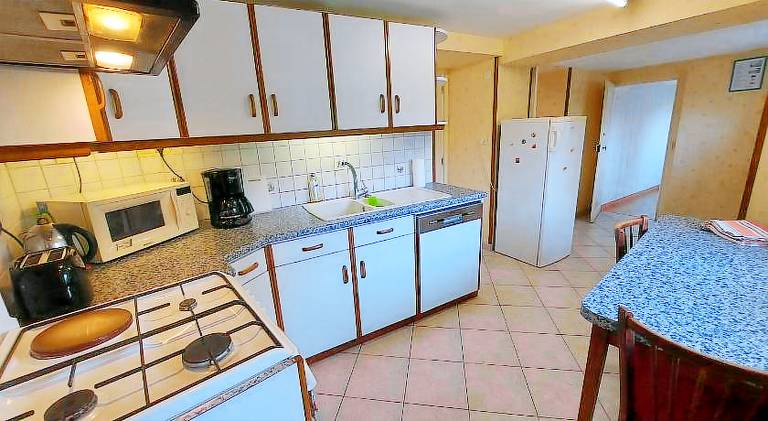 House with 4 rooms for 8 persons — photo 4