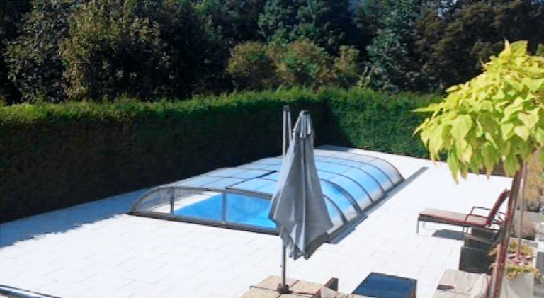 Villa with pool — photo 3