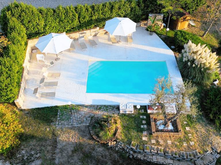 Ferienhaus in Montelupone f&uuml;r max. 12 Personen