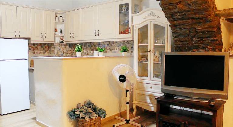 Rental apartment with terrace | Pets are welcome — photo 5