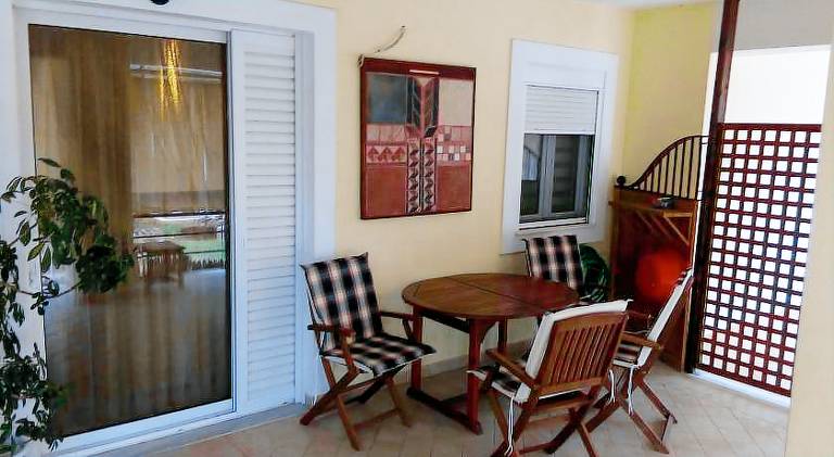 Fully equipped big holiday apartment with terrace, garden & hot tub | Good for workation | Pet-friendly — photo 5