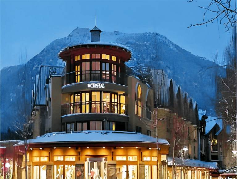The Crystal Lodge and Suites in Squamish, BC
