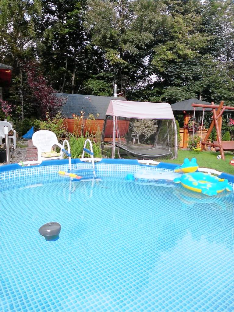 Villa with hot tub, garden & grill — photo 4